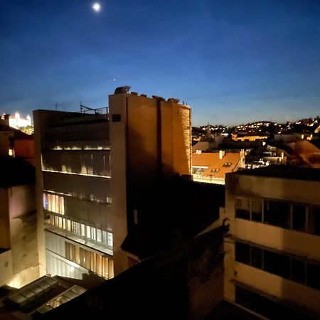 Old Town Apartment Black Bratislava Exterior photo